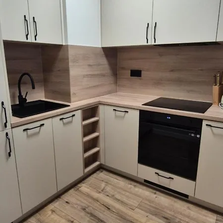 Na Wloskiej Apartment *